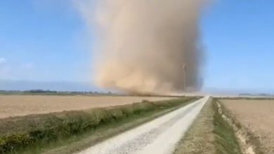 Photo of TORNADO in Piemonte? No, è un DIAVOLO di sabbia [VIDEO]