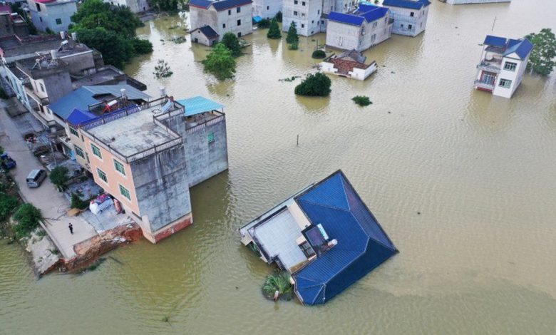 e alluvioni devastano la Cina: milioni di evacuati e più di 140 morti