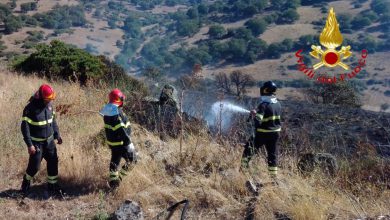 Photo of RISCHIO INCENDI, codice ROSSO in Sicilia e Sardegna: i dettagli