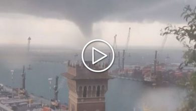 Photo of TROMBA MARINA tocca terra a SALERNO [VIDEO]