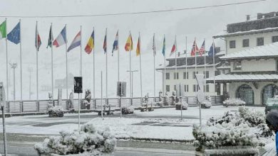 Photo of NEVE sulle Alpi, imbiancate SESTIERE e LIVIGNO: le immagini