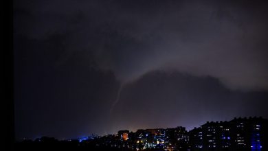 Photo of FOTO – Trieste, spettacolare TROMBA MARINA sul Golfo: le immagini