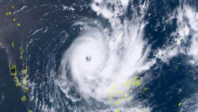 Photo of SUPER TEMPESTA sulle Fiji. Il primo ministro: «PREPARATEVI AL PEGGIO»