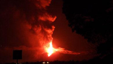 Photo of ETNA, nuova ERUZIONE nella notte: gli aggiornamenti [VIDEO]