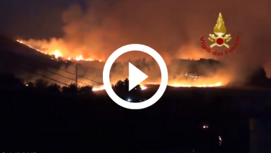 Photo of Sud Italia in FIAMME, e il pericolo incendi resta ESTREMO. Gli aggiornamenti [VIDEO]
