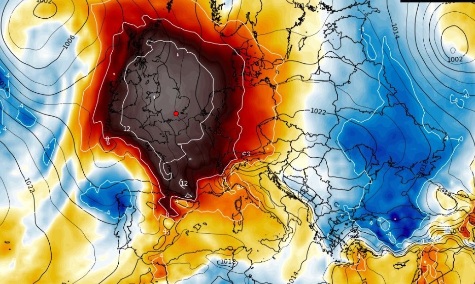 L’intensa ondata di caldo ha già spinto i termometri vicino ai 40 gradi al Nord e in Sardegna, ma molti si chiedono: quando finisce?