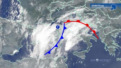 Photo of Maltempo oggi al Centro-Sud: pioggia e vento forte, allerta meteo arancione in 4 regioni
