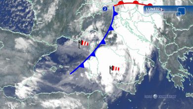 Photo of Meteo: oggi venti burrascosi, rischio nubifragi e neve. Le zone a rischio