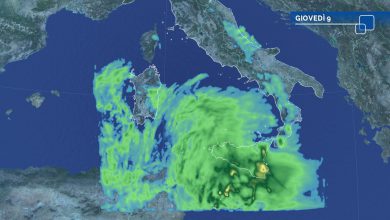Photo of Ciclone mediterraneo in azione al Sud, la Sicilia nel mirino: attenzione al rischio nubifragi