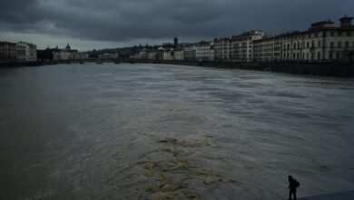 Photo of Meteo Firenze oggi: piogge, temporali e vento forte. Città in allerta