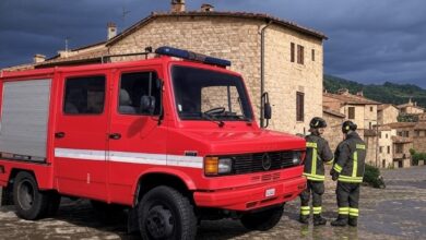 Photo of Incendio devastante al casello A21 Brescia Sud: fiamme alte e autostrada chiusa