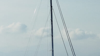 Photo of Bayesian: il veliero è stato riportato a galla dopo 10 mesi dal tragico affondamento