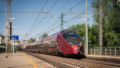 Photo of Fulmine colpisce treno Italo Milano-Roma a Melegnano: forti ritardi sull’alta velocità