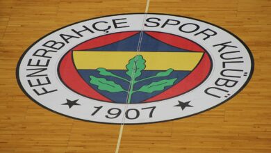 Photo of José Mourinho esonerato dal Fenerbahçe dopo una sola stagione: ufficiale la separazione