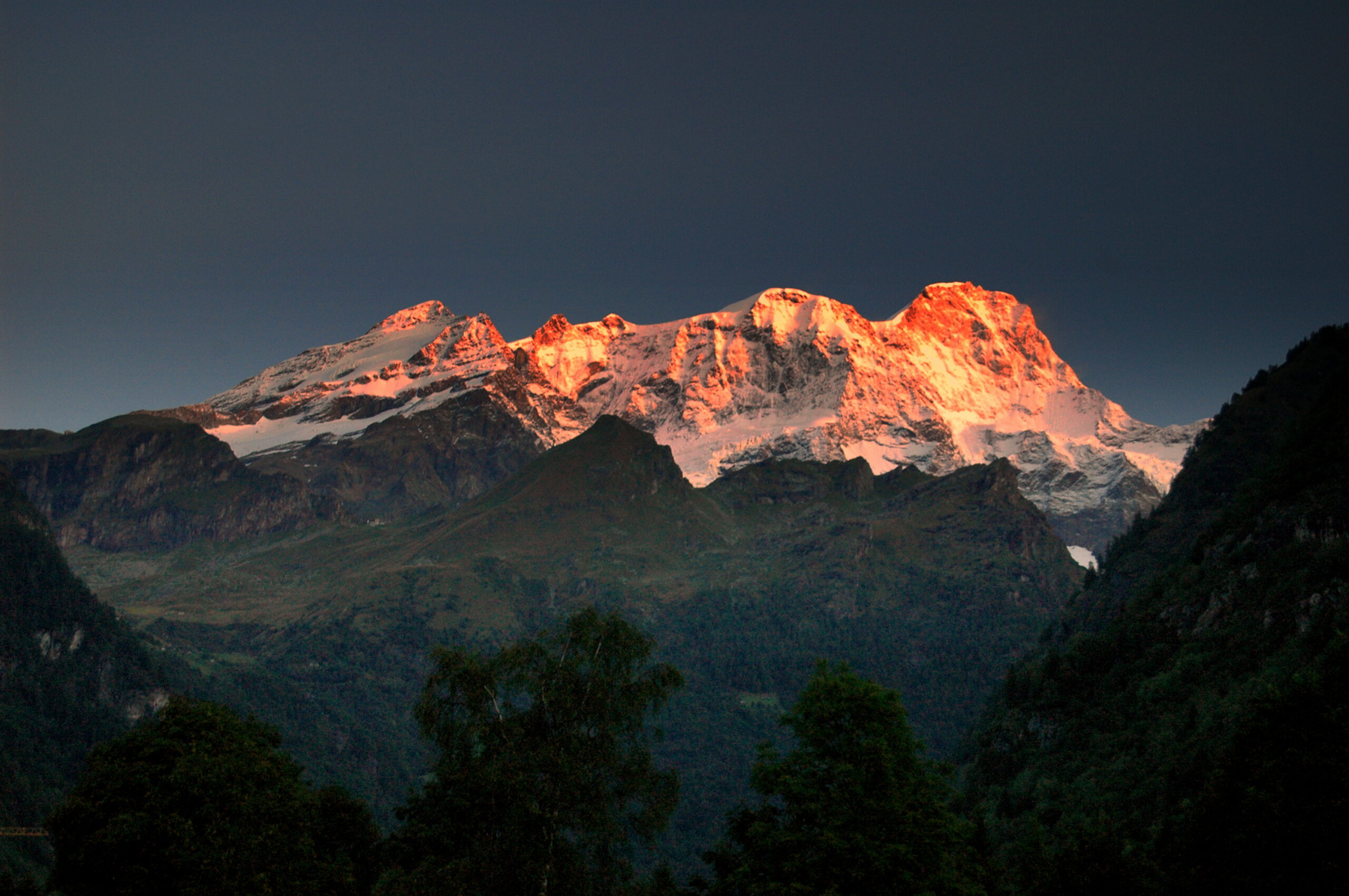 Monte_Rosa_Crediti-Maxinmilan_Wikipedia-Creative-Commons