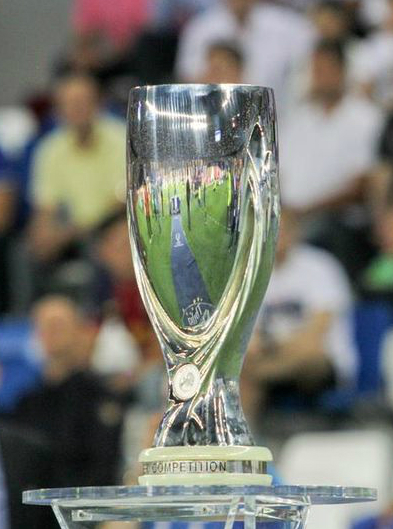 Supercoppa-Europea-Crediti-Bandideux-Wikipedia-Creative-Commons