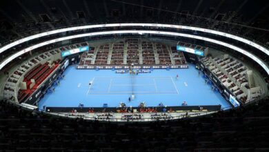 Photo of Sinner-De Minaur 6-3 4-6 6-2: Jannik vola in finale nonostante i crampi