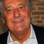 Enzo_Iacchetti_Crediti_Rodrigotebani_Wikipedia-Creative-Commons