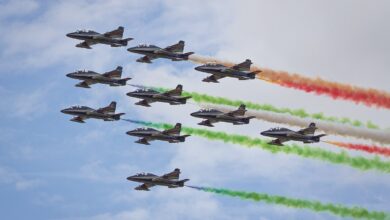 Photo of Velivolo precipitato, annullato il sorvolo delle Frecce Tricolori a Milano