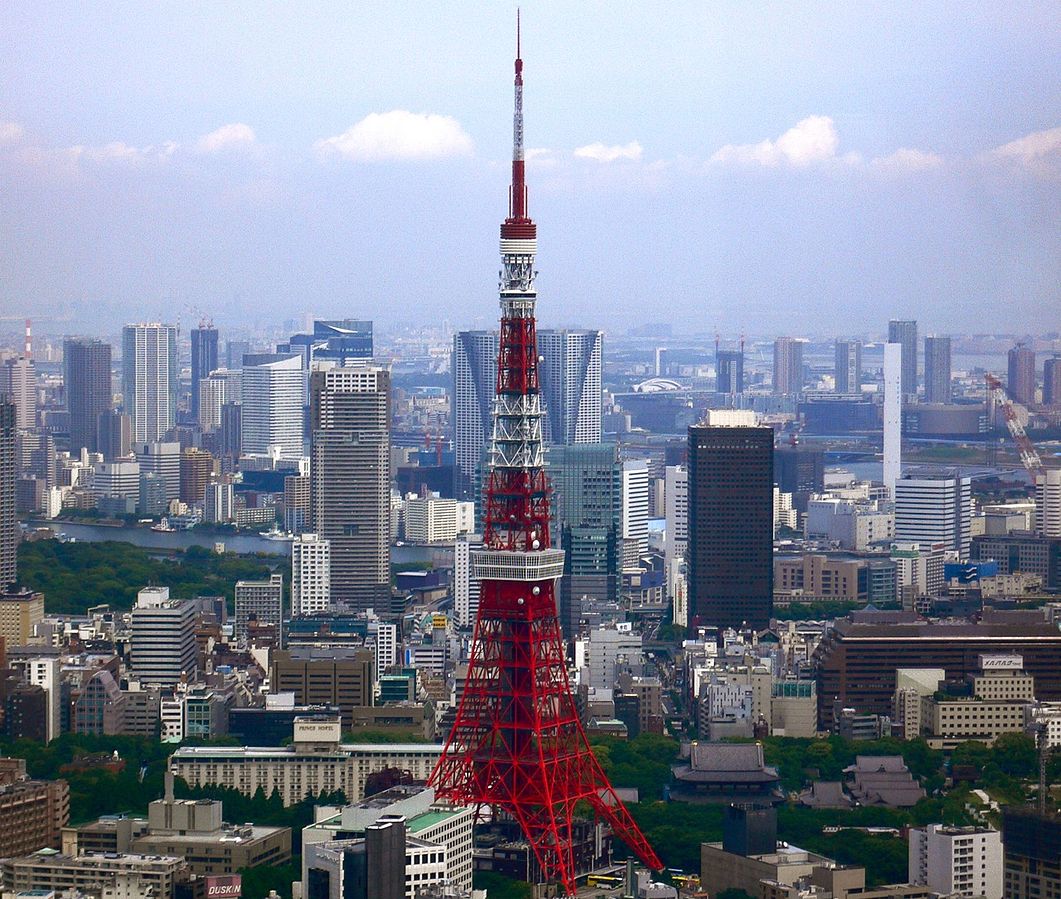 Tokyo_Tower_Credits-Volfgang-talk_Wikipedia-Creative-Commons