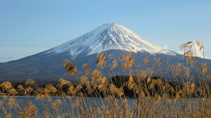 monte fuji giappone neve