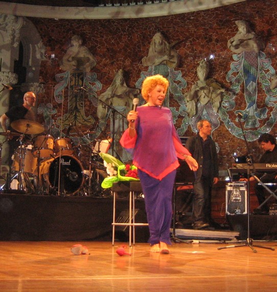 Ornella_Vanoni_Credits-CGE_Wikipedia-Creative-Commons.