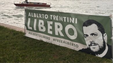 Photo of Alberto Trentini liberato dopo oltre un anno di detenzione in Venezuela