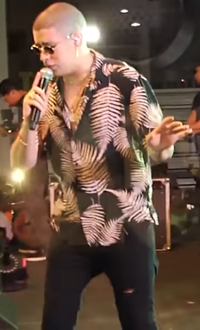 Bad_Bunny_Credits-Los-Capos-del-Genero-TV_Wikipedia-Creative-Commons