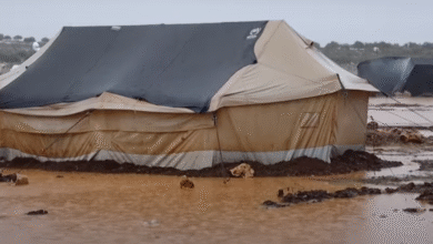 Photo of Inondazioni devastanti a Idlib: campi profughi siriani flagellati dal maltempo