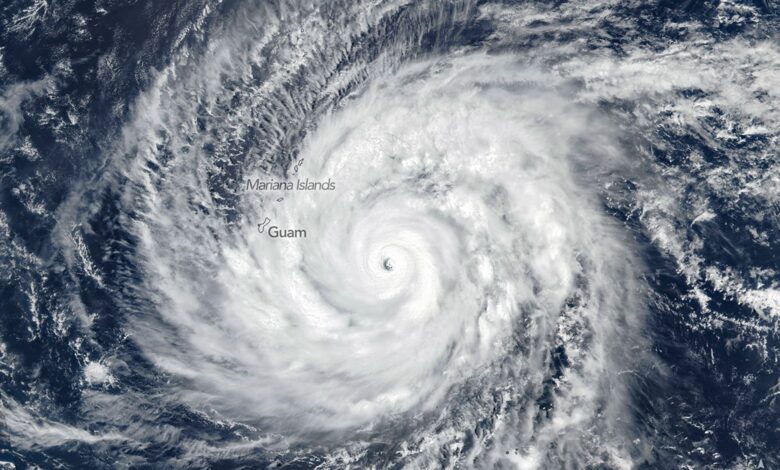 Photo of Hawaii in stato di emergenza per l’impatto del potente uragano Lowell