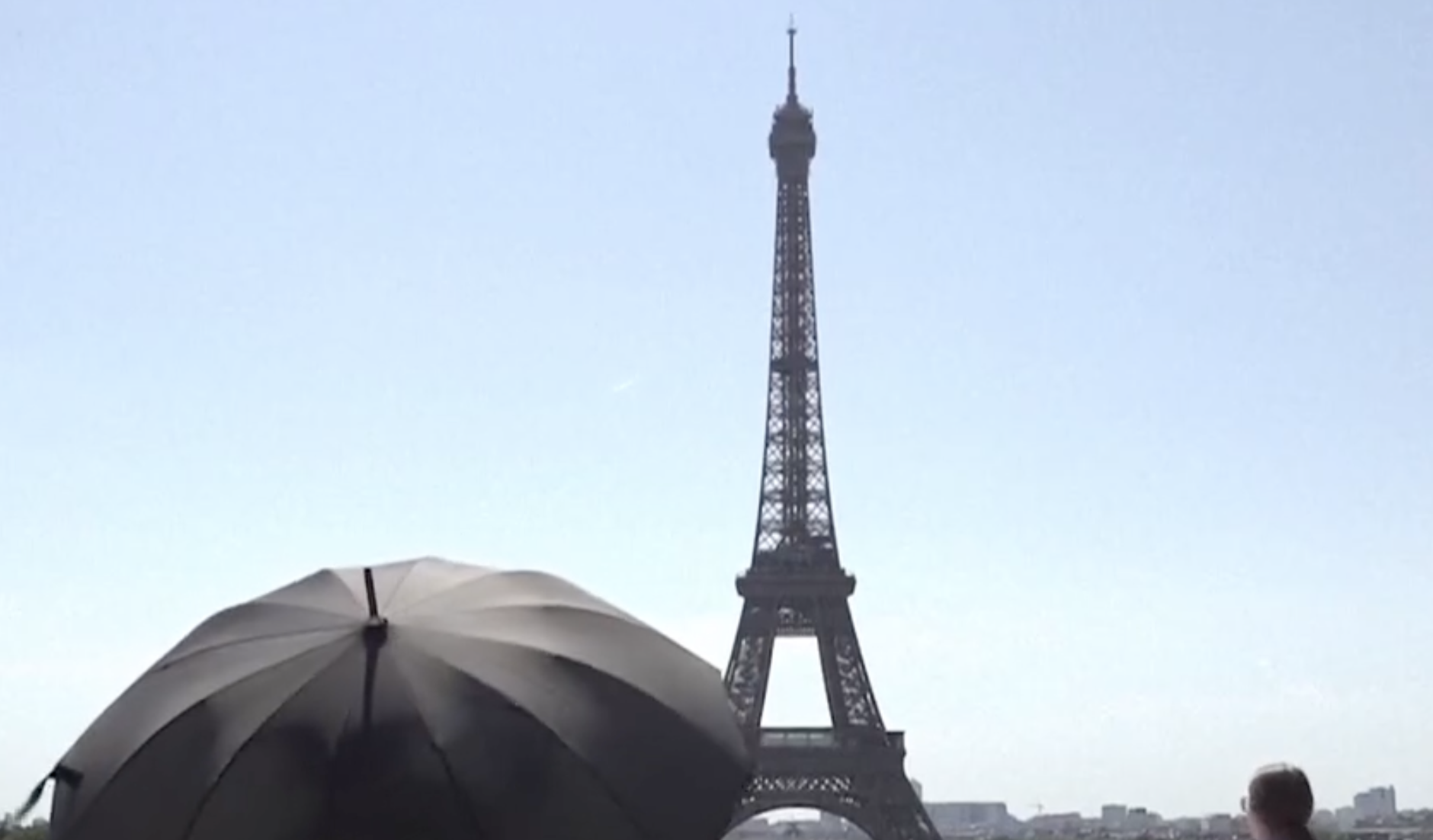 Parigi caldo