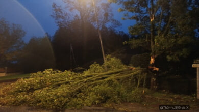 Photo of Tempesta Austen sulla Francia, oltre 160 mila famiglie senza elettricità. Maltempo anche nel Regno Unito